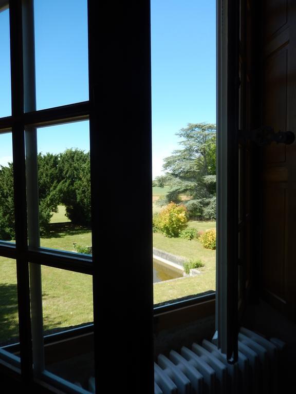 Chateau De La Noblaye Acomodação com café da manhã Lemere Quarto foto